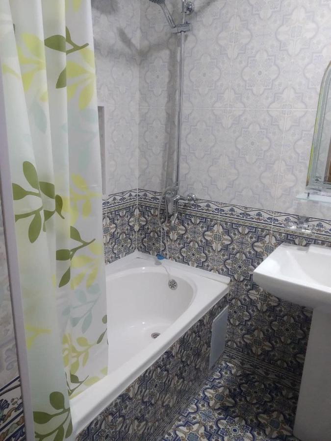 Al Imran Hotel Buchara Buitenkant foto