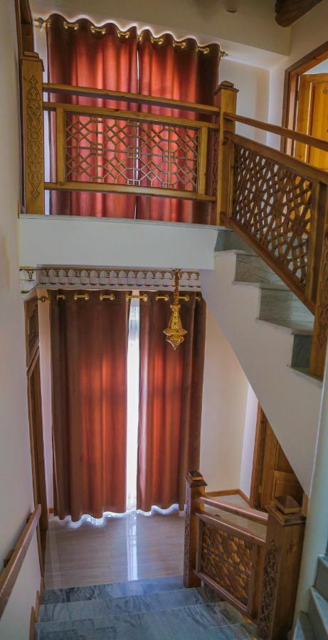 Al Imran Hotel Buchara Buitenkant foto