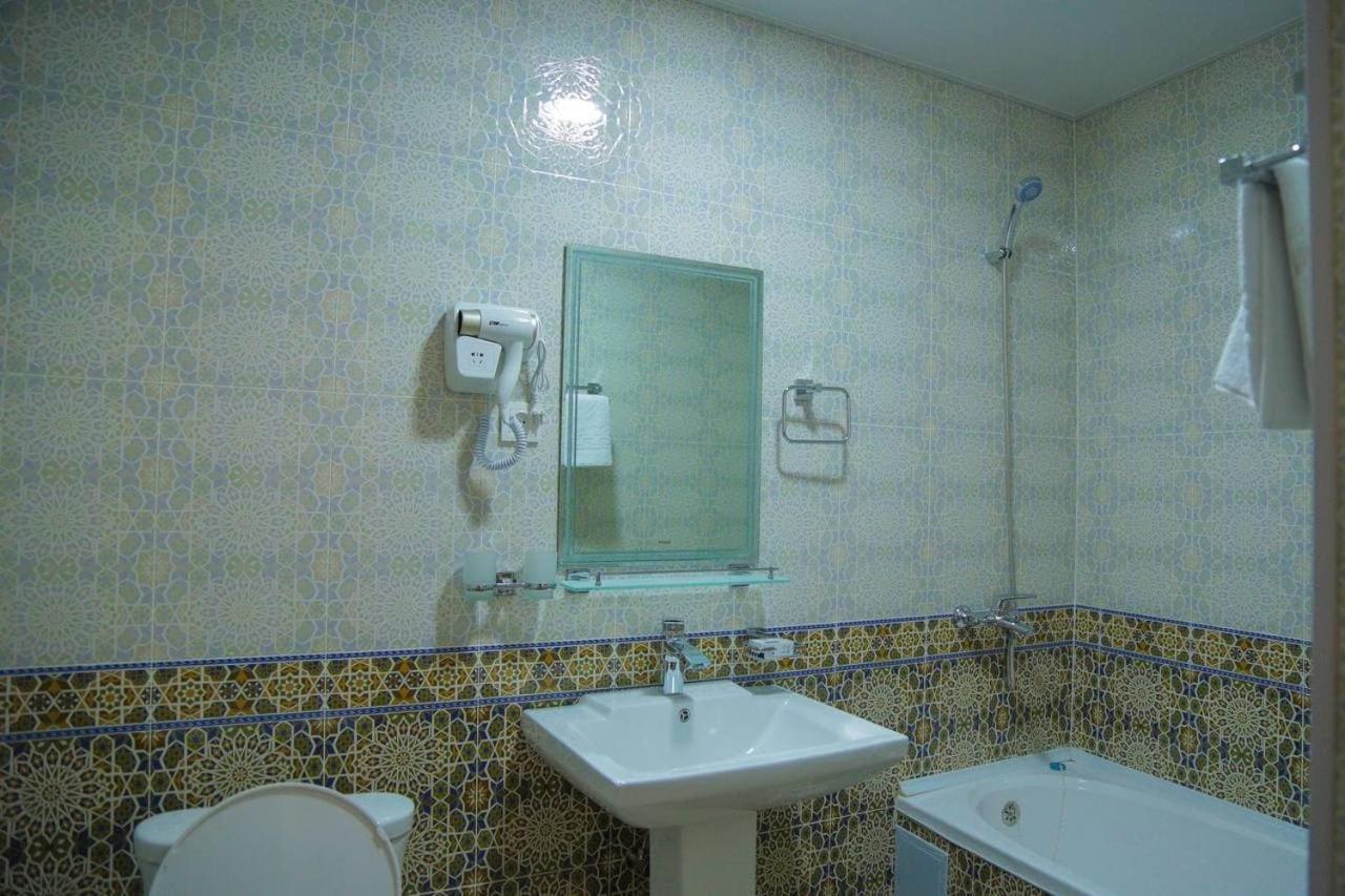Al Imran Hotel Buchara Buitenkant foto